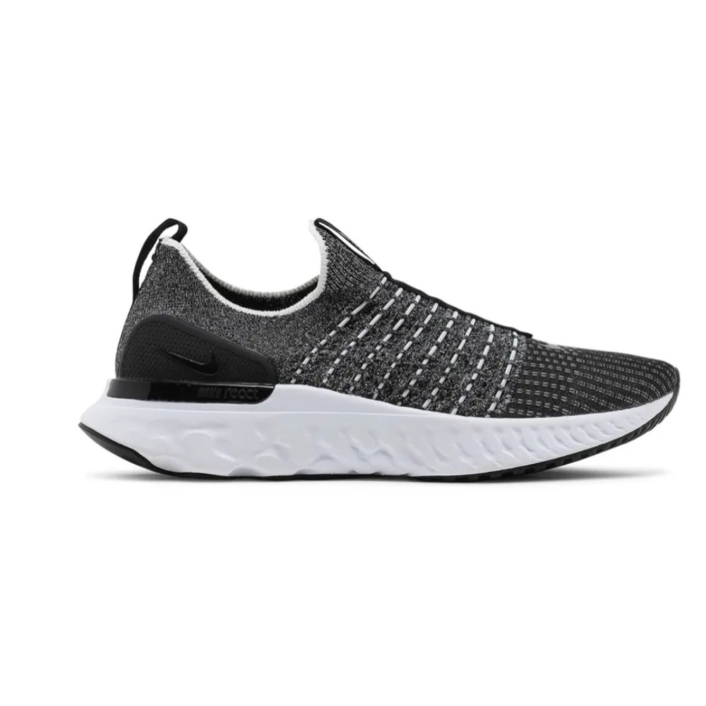 Nike React Phantom Run FK 2 Black/White Running Shoes CJ0280-002 Women Size 6.5